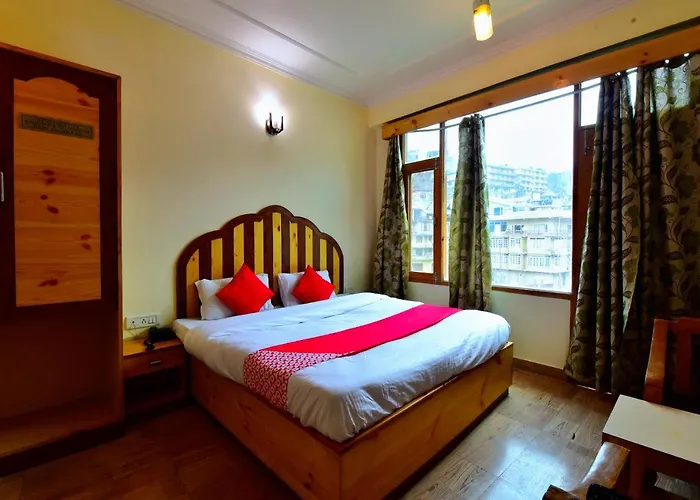 Collection O O 30367 Rr Villa Manali 